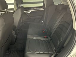 Zunanja slika - VW Touareg - V6 TDI - 4M - VLEČNA KLJUKA - SERVISNA KNJIGA - - 8 - Predogledna slika