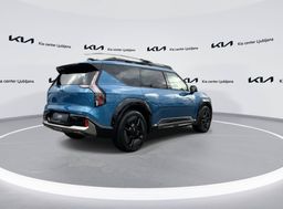 Zunanja slika - KIA EV9 - 99.8 kWh GT-Line Launch 141.5 kW. 7 sedežev - 5 - Predogledna slika