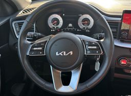 Zunanja slika - KIA XCeed - 1.6 T-GDi EX WAY ISG.7DCT 110.3 kW - 10 - Predogledna slika