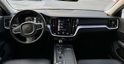 Zunanja slika - Volvo V60 - T5 2.0 Momentum FWD - ZELO DOBRO OHRANJEN - 10 - Predogledna slika