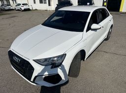 Zunanja slika - Audi A3 - 45 TFSI e S line+4ALU.KAMERA.NAVI.LED.USNJE.ACC - 9 - Predogledna slika