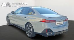 Zunanja slika - BMW Serija 5 - : 520i  AT  M-Sport. iconic glow. HUD. adaptive LED - 3 - Predogledna slika