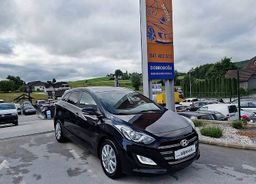 Zunanja slika - Hyundai i30 Wagon - 1.6 CRDI 81KW COMFORT LEPO OHRANJEN... - 1 - Predogledna slika