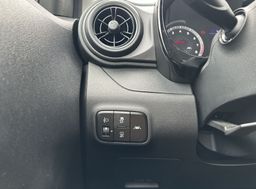 Zunanja slika - Hyundai i10 - 1.0 Life - 15 - Predogledna slika