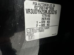 Zunanja slika - Peugeot 2008 - 1.5 BLUEHDI 130 ALLURE PACK.KAMERA.USNJE.NAVI - 20 - Predogledna slika