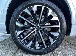 Zunanja slika - Volvo XC90 - B5 AWD Mild hybrid P Plus Bright 7s. 3 leta gar. - 8 - Predogledna slika
