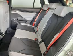 Zunanja slika - Škoda Elroq - 60 -  NA ZALOGI - 3 - Predogledna slika