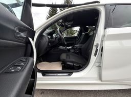 Zunanja slika - BMW Serija 1 - : 118i M Sport Shadow 1.LASTNIK FULL LED NAVI ALU 18 - 16 - Predogledna slika