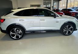 Zunanja slika - Audi Q3 - Sportback 45TFSI-QUATTRO-S LINE-EDITION1-RADAR-LANE-VIRTUAL - 3 - Predogledna slika