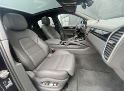 Zunanja slika - Porsche Cayenne - Coupe 3.0 V6 E-Hybrid Auto-Zračno vzmetenje-22col - 14 - Predogledna slika
