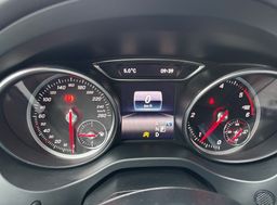 Zunanja slika - Mercedes-Benz CLA-Razred - CLA Shooting Brake CLA 200 d 4MATIC-URBAN-LED-NAV-VK-KAMERA-LEP - 16 - Predogledna slika