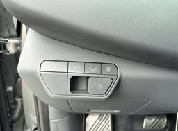 Zunanja slika - KIA EV9 - 99.8 kWh GT-Line Launch AWD 141.5 kW. 7 sedežev - 19 - Predogledna slika