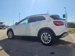 Zunanja slika - Mercedes-Benz GLA-Razred - GLA-Class GLA 200 d Avt. - 3 - Predogledna slika
