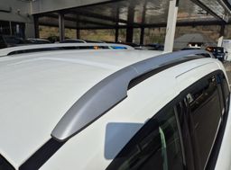 Zunanja slika - Ford Grand C-Max - BUSINESS 1.5 TDCi 120PS M6-SLO-1.LAST-PDC-ODLIČEN - 16 - Predogledna slika