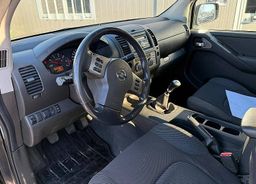 Zunanja slika - Nissan Navara - 2.5 dci 4x4 NA KREDIT BREZ POLOGA - 12 - Predogledna slika