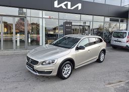 Zunanja slika - Volvo V60 Cross Country - D3 odličen avto po AKCIJSKI CENI   LEANPAY - 2 - Predogledna slika