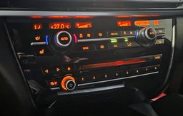 Zunanja slika - BMW X6 - xDrive 30d Avt. - 15 - Predogledna slika