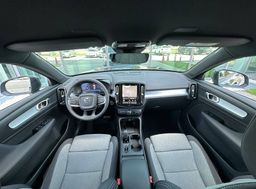 Zunanja slika - Volvo XC40 - B3 P Core AT DCT... - 20 - Predogledna slika