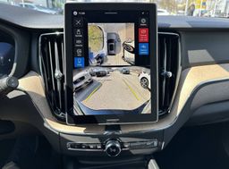 Zunanja slika - Volvo XC60 - B5 P AWD Plus Dark Avt. - 15 - Predogledna slika