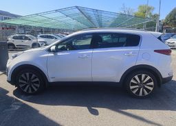 Zunanja slika - KIA Sportage - 4WD 2.0 CRDI GT-Line Avt. - 3 - Predogledna slika