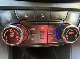 Zunanja slika - Opel Zafira - Tourer 1.4 Turbo.EMŠKI.NAVI.GRET.SEDEŽEV.5 SEDEŽEV - 8 - Predogledna slika