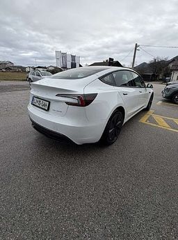 Zunanja slika - Tesla Model 3 - Long Range All-Wheel Drive - 6 - Predogledna slika