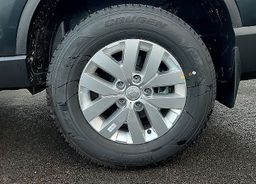 Zunanja slika - KG Mobility Musso - 2.2  Grand 2.2 XDi Venture + 4WD M T - 6 - Predogledna slika