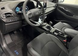 Zunanja slika - Hyundai i30 - 1.5 TGDi 140 MHEV FL II. PREMIUM SMART ECM - 5 - Predogledna slika