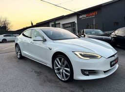 Zunanja slika - Tesla Model S - 100D AWD LONG RANGE AVTOPILOT PANORAMA ALU21 - 6 - Predogledna slika