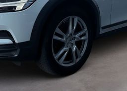 Zunanja slika - Volvo V90 Cross Country - D4 AWD AUT Edition Pro NAVI KLJUKA KAMERA - 19 - Predogledna slika
