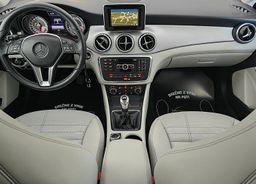 Zunanja slika - Mercedes-Benz GLA-Razred - 200-156KM-2XAMG-LINE-KAMERA-NAVI-GRET-SED-80.000KM - 9 - Predogledna slika