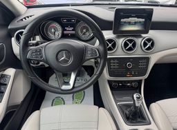 Zunanja slika - Mercedes-Benz GLA-Razred - STYLE°1.LAST°SLO°LED°DIG.KLIMA°PARK.SEN°96.000 KM - 12 - Predogledna slika