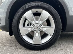 Zunanja slika - Volvo XC40 - B3P Core Avt. - 9 - Predogledna slika