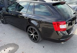 Zunanja slika - Škoda Octavia - 2.0TSI RS DSG 162 kW Panorama BiXenon Navi 71000km - 5 - Predogledna slika
