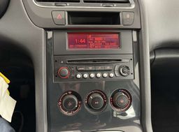 Zunanja slika - Peugeot 5008 - ACCESS 1.6 BlueHDi 120 Stop Start.PDC.TEMPOMAT. - 8 - Predogledna slika