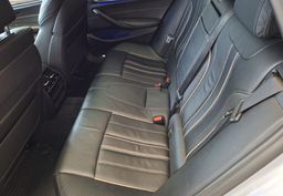 Zunanja slika - BMW Serija 5 - Touring: 520d x Drive aut.SPORT LINE-LED-NAVI-PANORAMA- - 15 - Predogledna slika