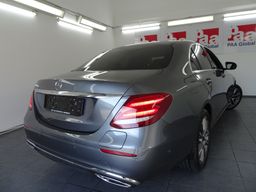 Zunanja slika - Mercedes-Benz E-Razred - E 300 2.0 143kW 9G.NEMŠKI.KAMERA.ACC.USNJE - 19 - Predogledna slika