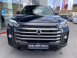 Zunanja slika - SsangYong Musso - 2.2D 4X4 - TOVORNO N1 + AVTOMATIK + VLEČNA KLJUKA - 2 - Predogledna slika