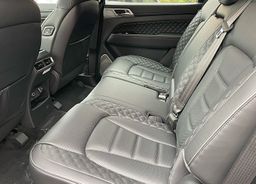 Zunanja slika - SsangYong Rexton - 2.2 XDi Limited Exclusive Panorama 4WD A T - 9 - Predogledna slika