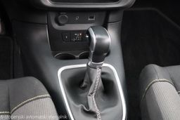 Zunanja slika - Citroën C3 - 1.2 PureTech EAT6 S&S Shine 110KM - 15 - Predogledna slika