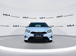 Zunanja slika - KIA Ceed - SW 1.5 T-GDI LX Champion+ ISG - 2 - Predogledna slika