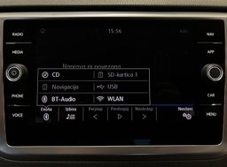 Zunanja slika - VW Golf - Sportsvan 1.0 TSI-JAMSTVO-SERVISIRAN-OBROK ŽE OD 160€ - 14 - Predogledna slika