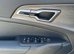 Zunanja slika - KIA Sportage - 1.6 T-GDI MHEV LX Fresh Plus ISG DCT - 13 - Predogledna slika