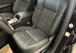 Zunanja slika - Mitsubishi Outlander - Black Edition PHEV 4WD 2.4  Avt. - NA ZALOGI - - 11 - Predogledna slika