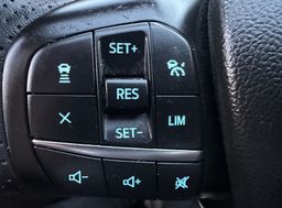 Zunanja slika - Ford Kuga - 1.5 EcoBoost ST-Line.NEMŠKA.PANORAMA.KLJUKA.BENCIN - 8 - Predogledna slika