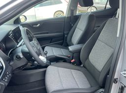 Zunanja slika - KIA Stonic - 1.2 DPI 57.9 kW  79 KM  LX Urban+ M T - 7 - Predogledna slika