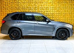 Zunanja slika - BMW X5 - serija : xDrive40d AUT.-M Sport-HEAD UP-SOFTCLOSE-360 - 12 - Predogledna slika