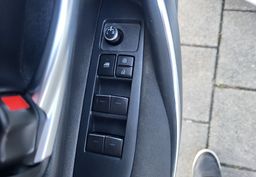 Zunanja slika - Toyota Corolla - 1.8 Hybrid 1 last-navi-alu-kamera-temp-acc-led - 14 - Predogledna slika