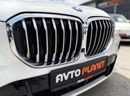 Zunanja slika - BMW X5 - serija : xDrive30d M-SPORT SLO FULL LED ZRAČNO ACC ALU21 - 9 - Predogledna slika