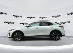 Zunanja slika - KIA XCeed - 1.5 T-GDi EX Way+ ISG. M T 103 kW - 8 - Predogledna slika